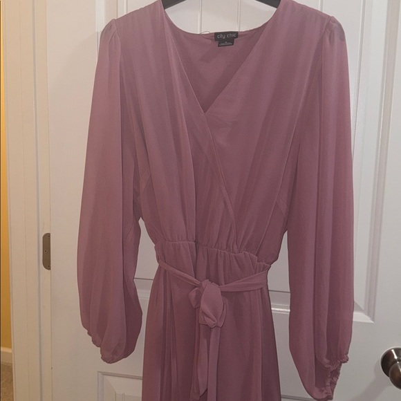 Elegant Pink Maxi Dress - Picture 4 of 10